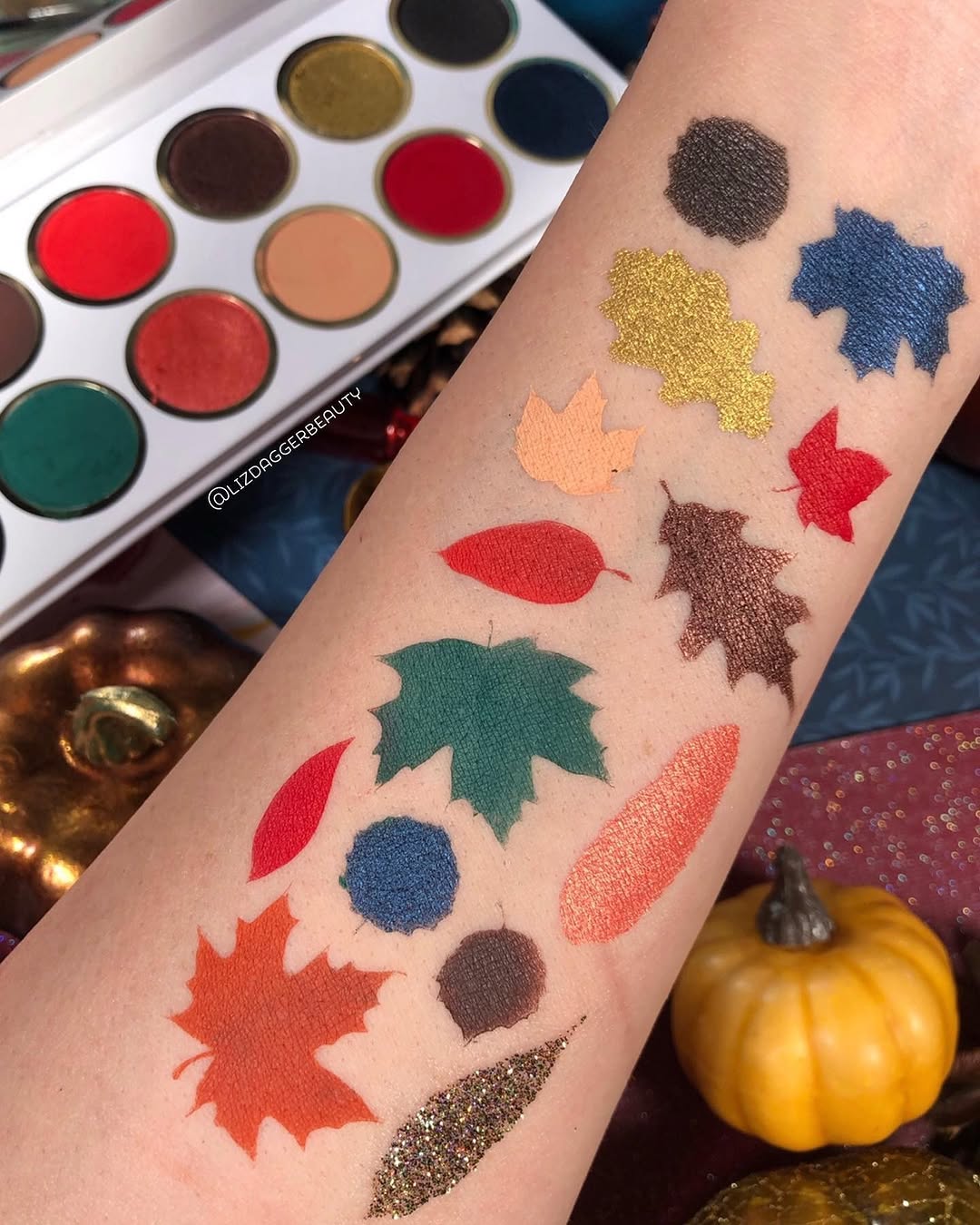 Leaves - 14 Pan Stencil - Swatch Perfect