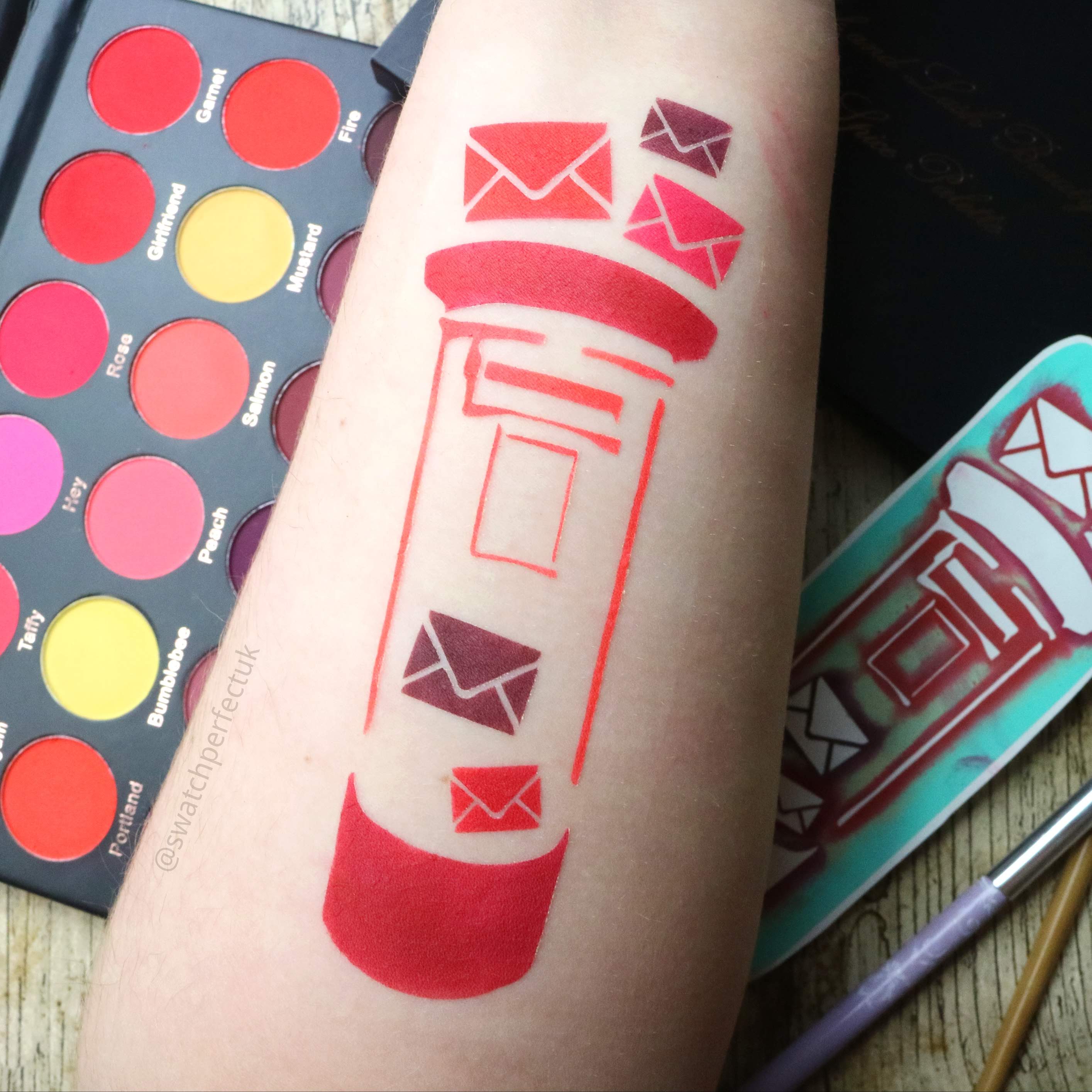 Post Box and Letters - Swatch Art Stencil - Swatch Perfect