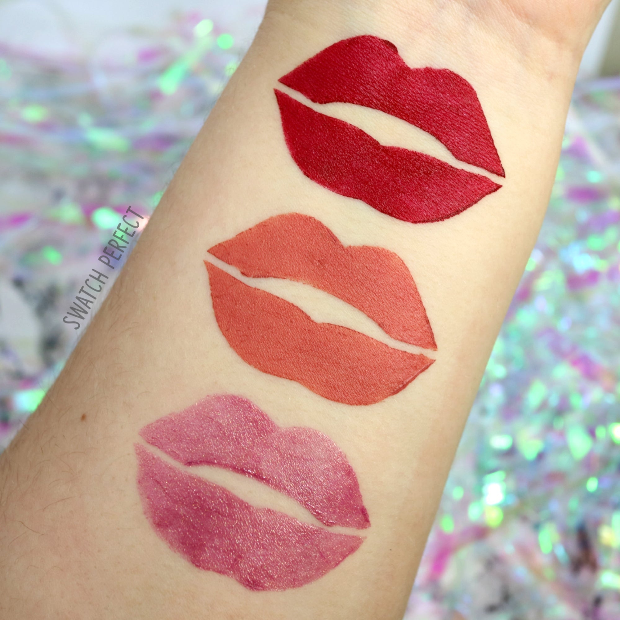 Pouts Trio - 3 Pan Stencil - Swatch Perfect