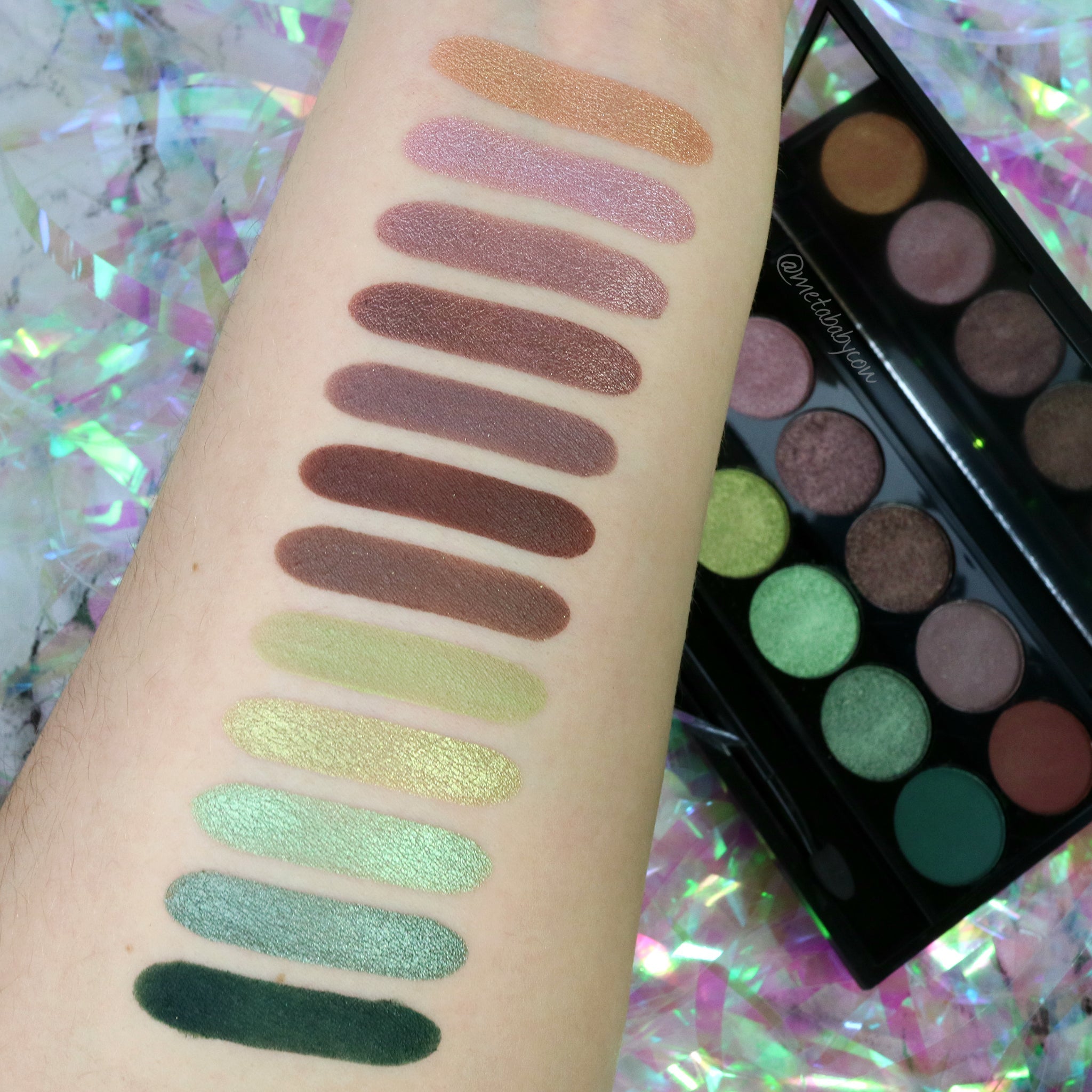 Rounded Stripes - 12 Pan Stencil - Swatch Perfect